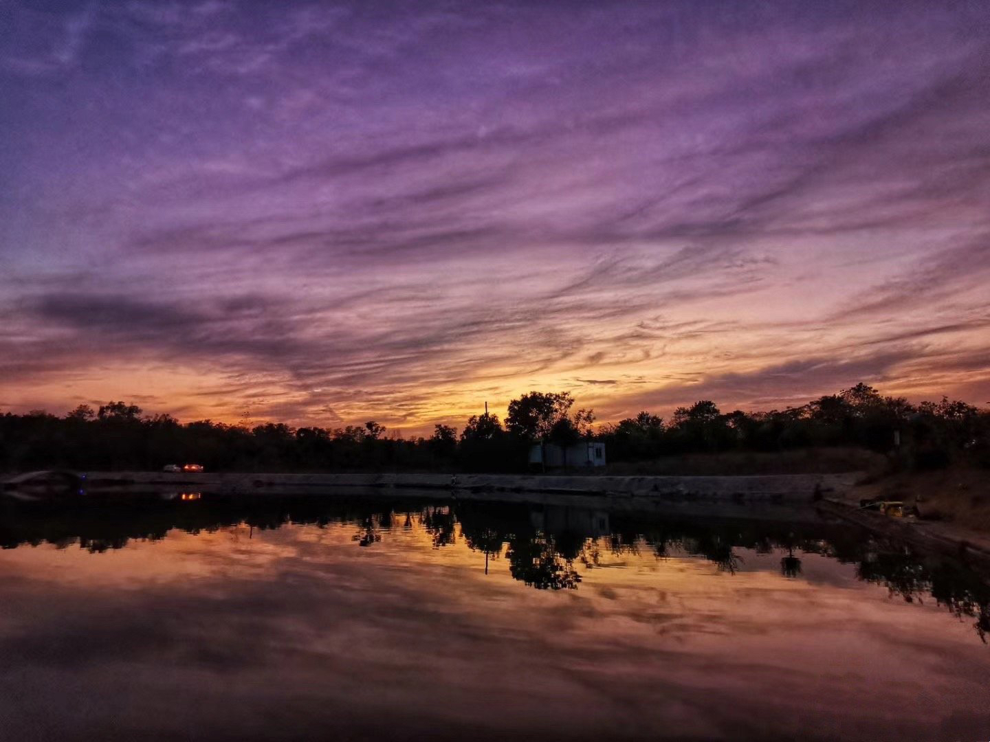 1570205838196311.jpg 051AF3B9CB3278BB6A76EE30A440A03D.jpg