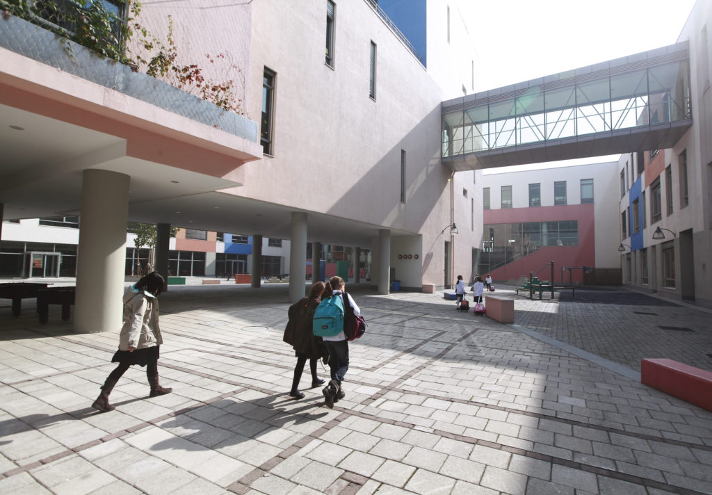 1590305963158841.jpg 上海法国学校2018-1024x712.jpg